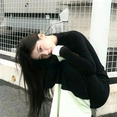 四月的女儿